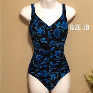 One Piece bathing suit